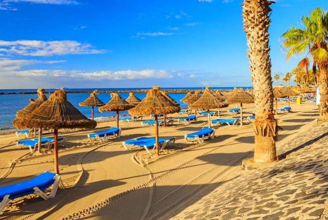 Centrally Located Apartment Close To The Ocean. Арона Екстер'єр фото